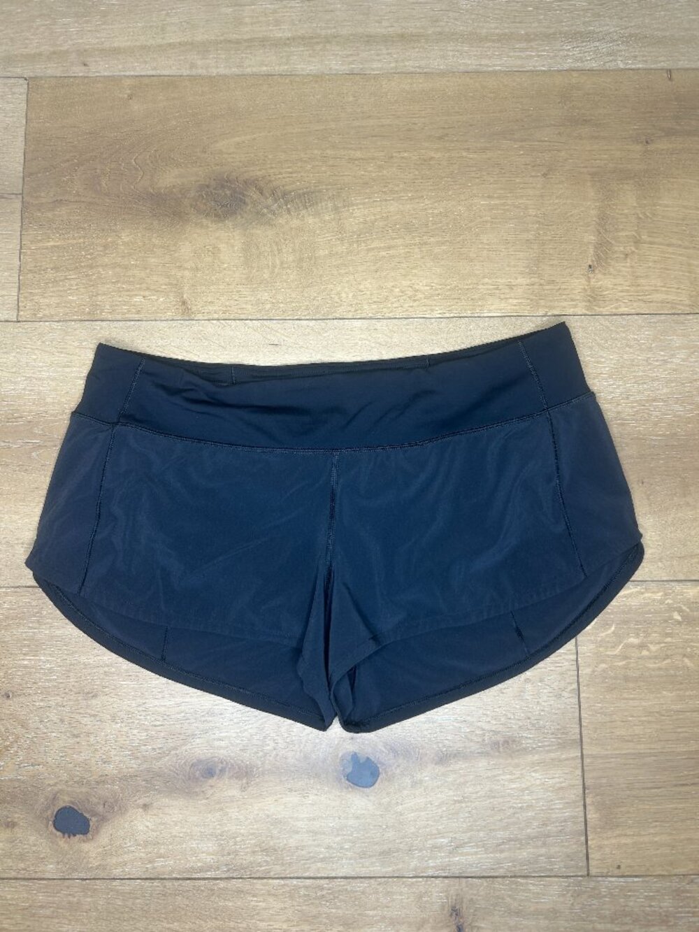 Lululemon Speed Up Low-Rise Lined Shorts 2.5" Black Size 10